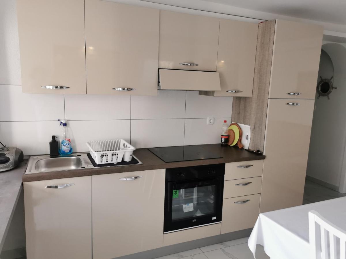 Apartma Kantina Ankaran Eksteriør billede