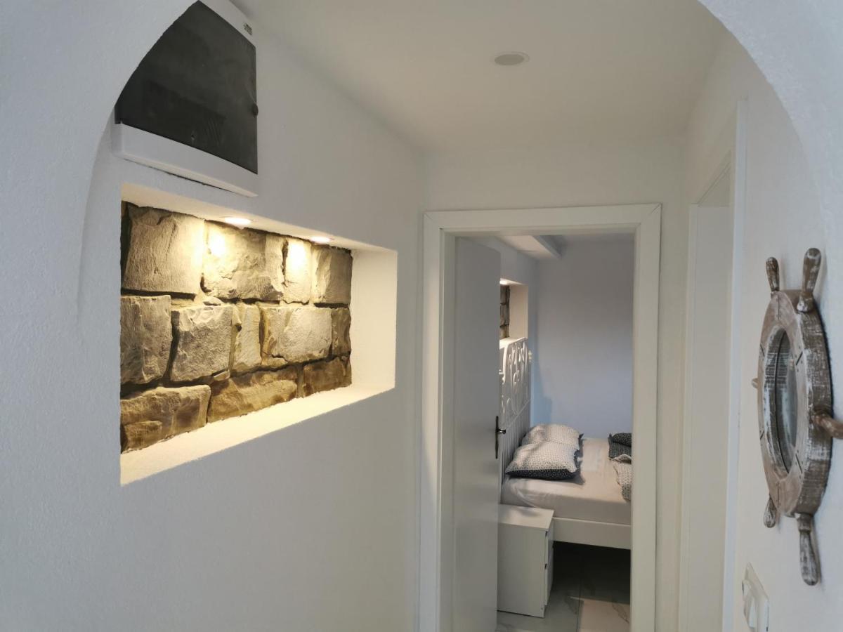 Apartma Kantina Ankaran Eksteriør billede