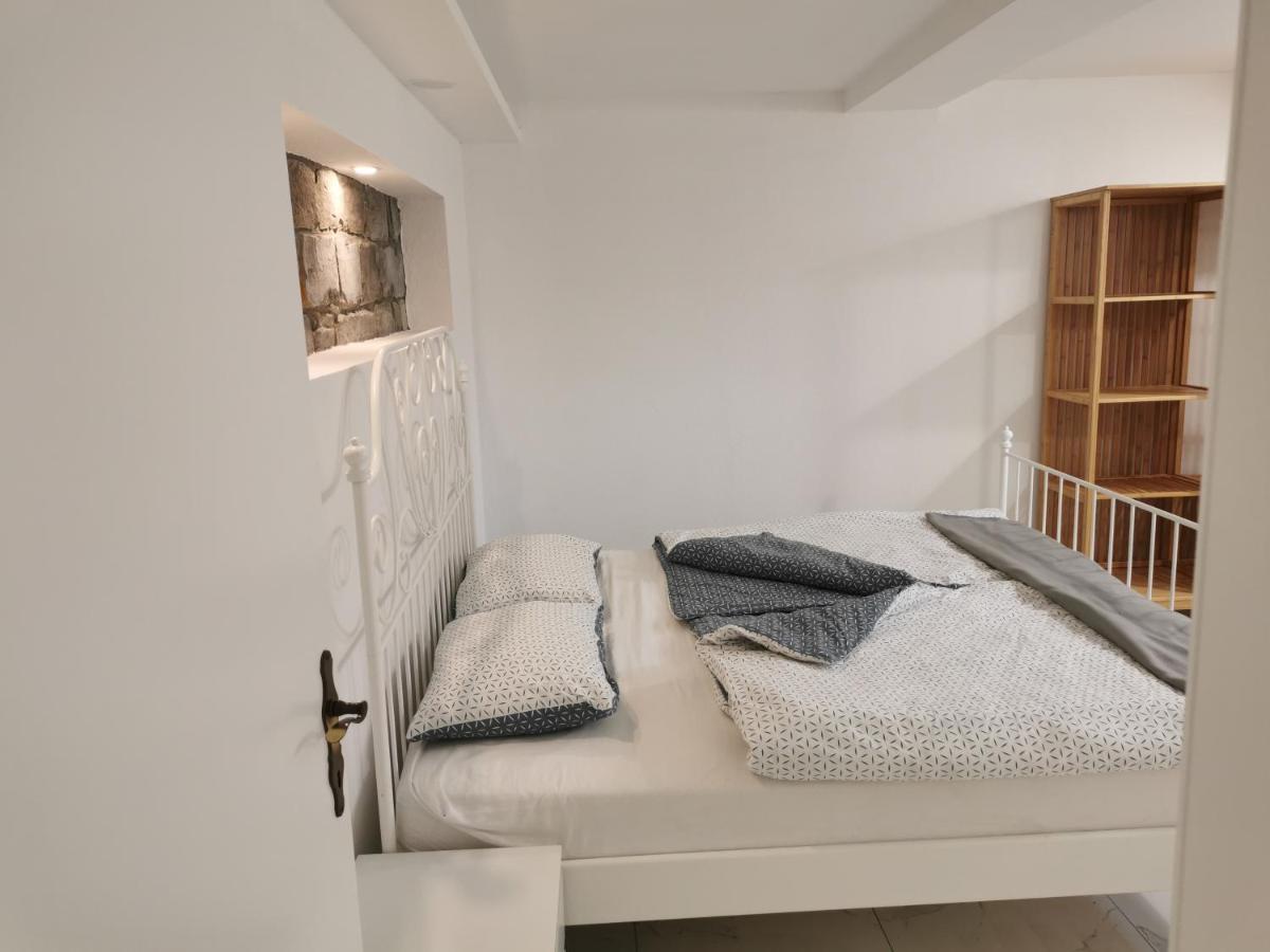 Apartma Kantina Ankaran Eksteriør billede